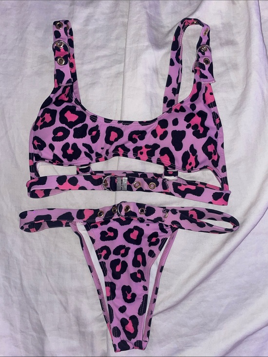 Fashion Nova Other - NOT FOR SALE Fashion Nova Pink Leopard Bikini Set 🩷